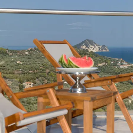 Astra Zante Villas ヴィラ Keri