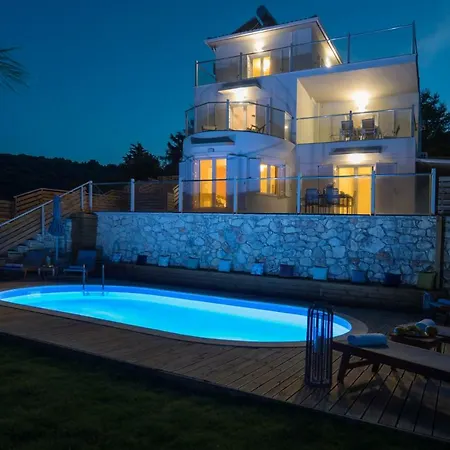 Astra Zante Villas ヴィラ