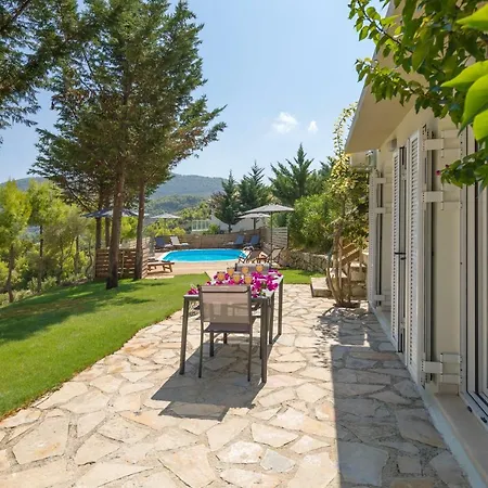 Vilă Astra Zante Villas Keri